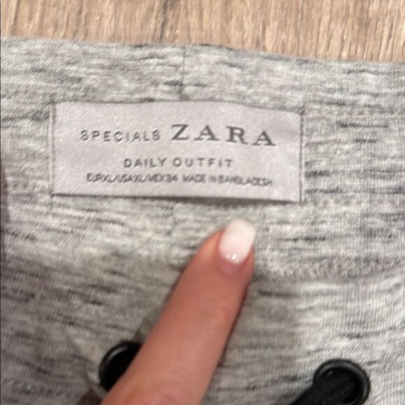 Gray Jogger Pants with Black Accents - Picture 6 of 8